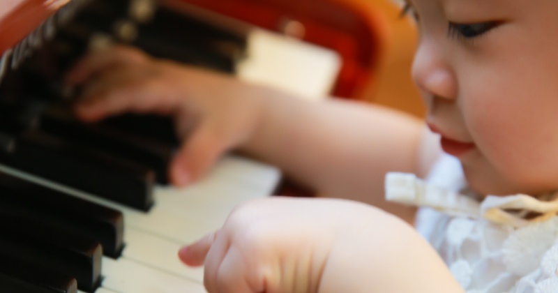 EXPRESSÃO MUSICAL INFANTIL | Desenvolvimento musical da criança